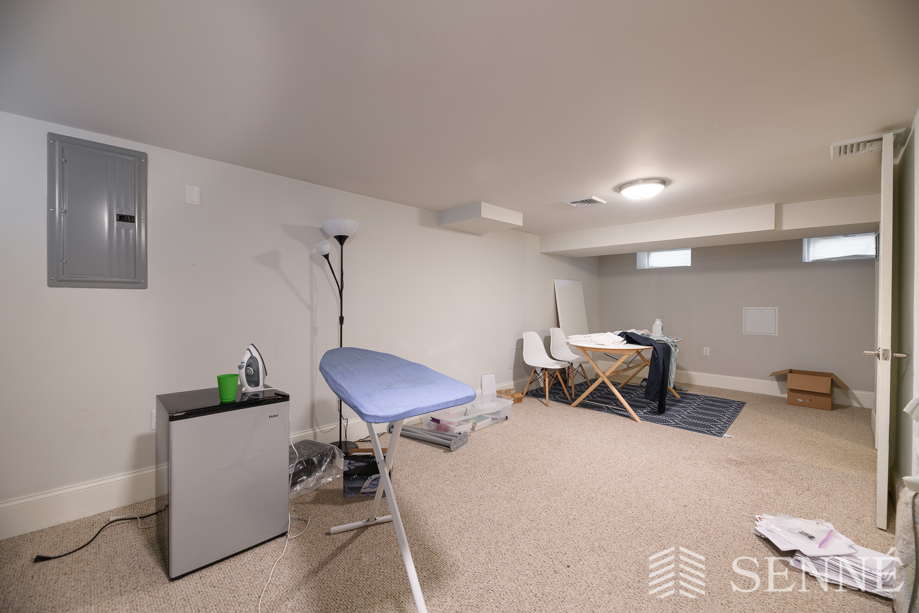 3 bed, 1.5 bath apartment for rent at 20 Dodge St, Riverside — photo 9 of 13
