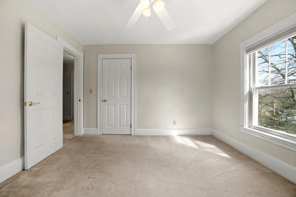 5 bed, 3 bath apartment for rent at 20 Donizetti St, Wellesley — photo 12 of 23