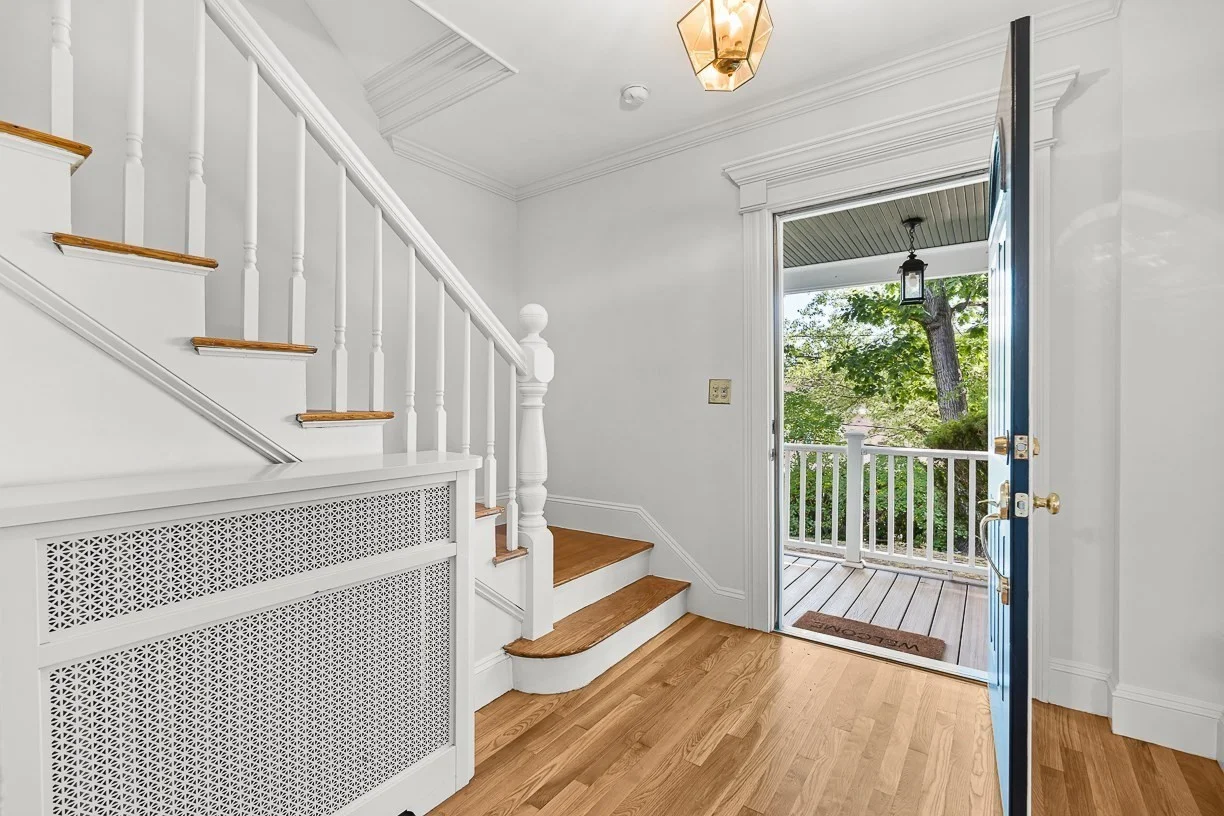 5 bed, 3 bath apartment for rent at 20 Donizetti St, Wellesley — photo 5 of 38
