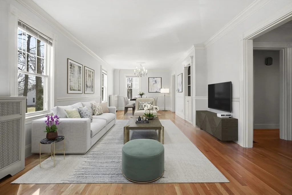 5 bed, 3 bath apartment for rent at 20 Donizetti St, Wellesley — photo 3 of 23