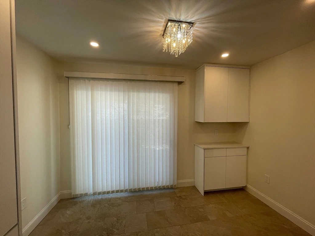 2 bed, 1 bath apartment for rent at 20 Drummer Boy Way Unit 20, Lexington — photo 18 of 23