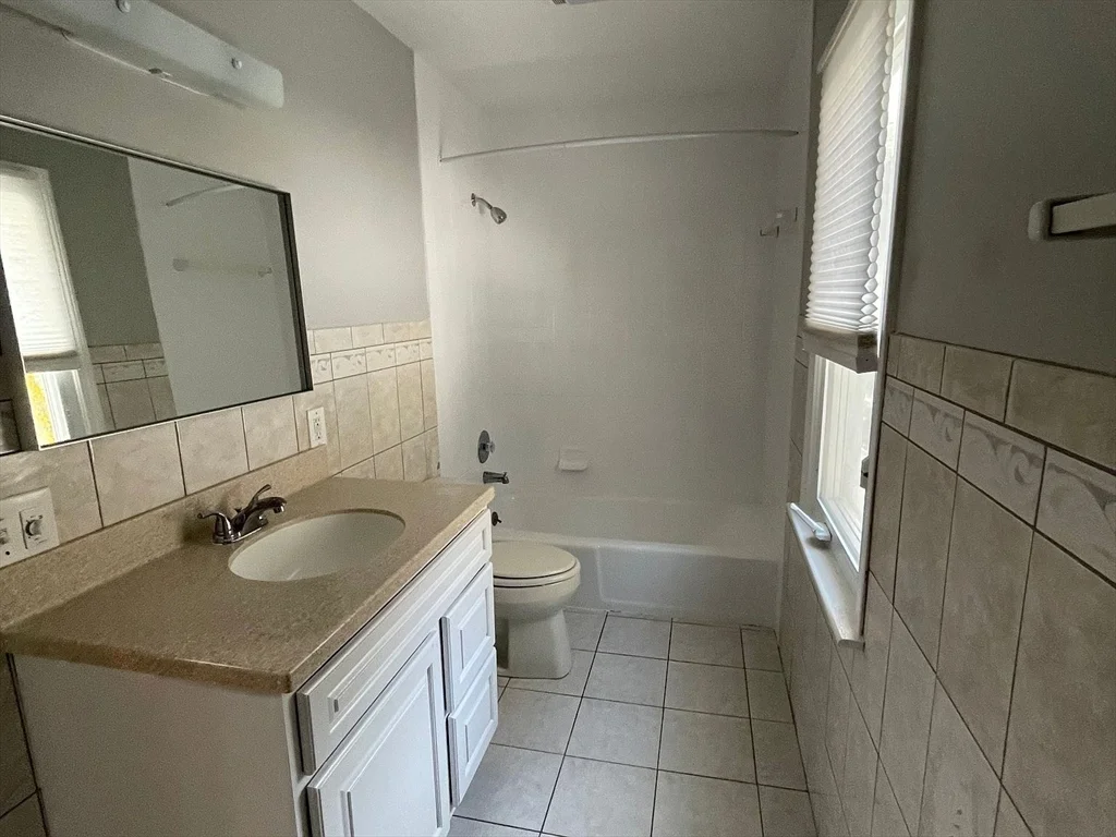 2 bed, 1 bath apartment for rent at 20 Drummer Boy Way Unit 20, Lexington — photo 19 of 23