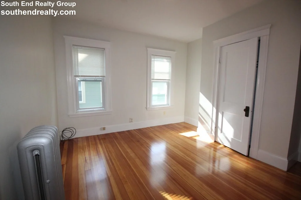 2 bed, 1 bath apartment for rent at 20 Egerton Rd Unit 20, Arlington — photo 8 of 15