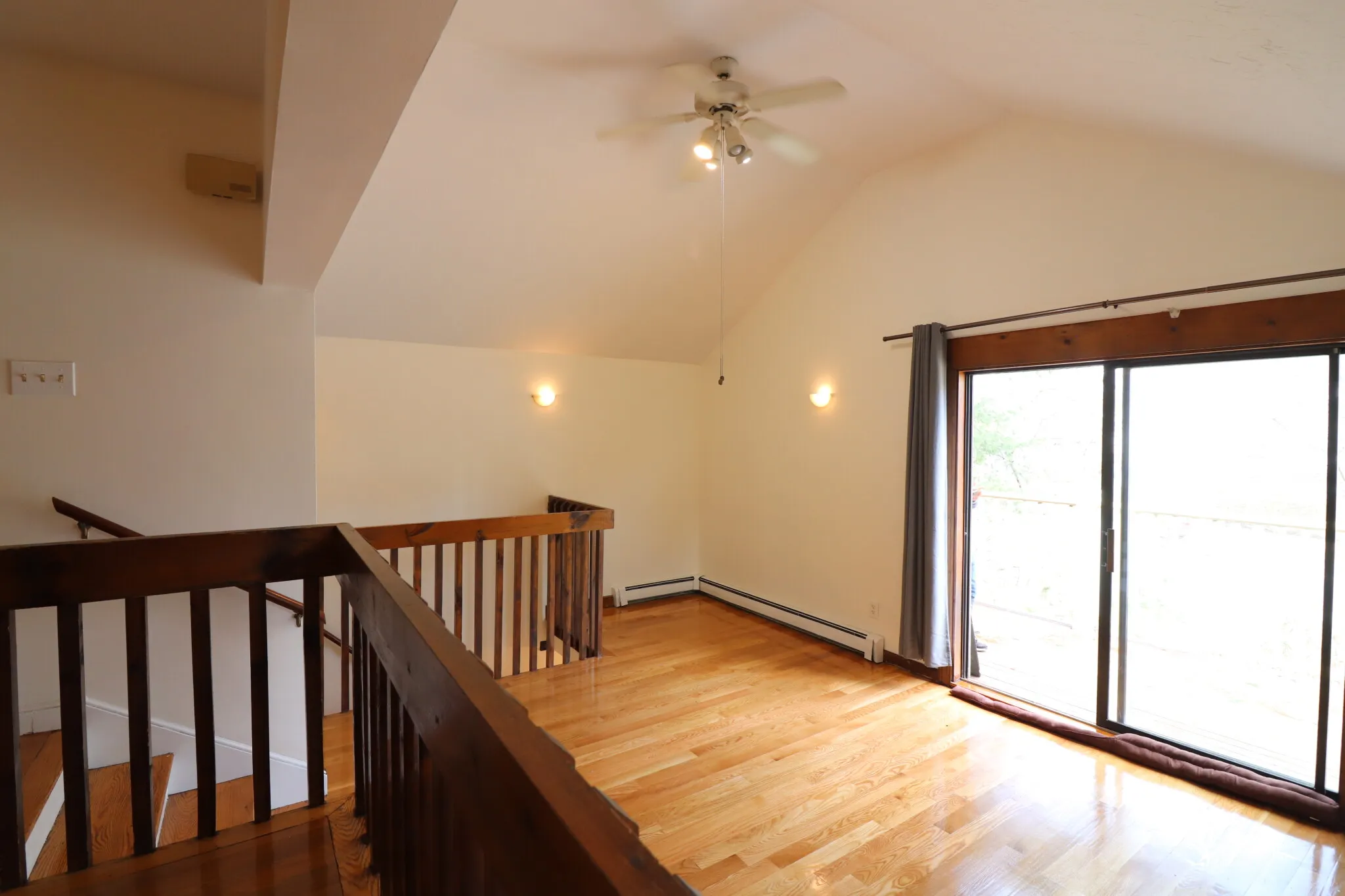 4 bed, 2 bath apartment for rent at 20 Eliot St Unit 1, Chestnut Hill — photo 9 of 25