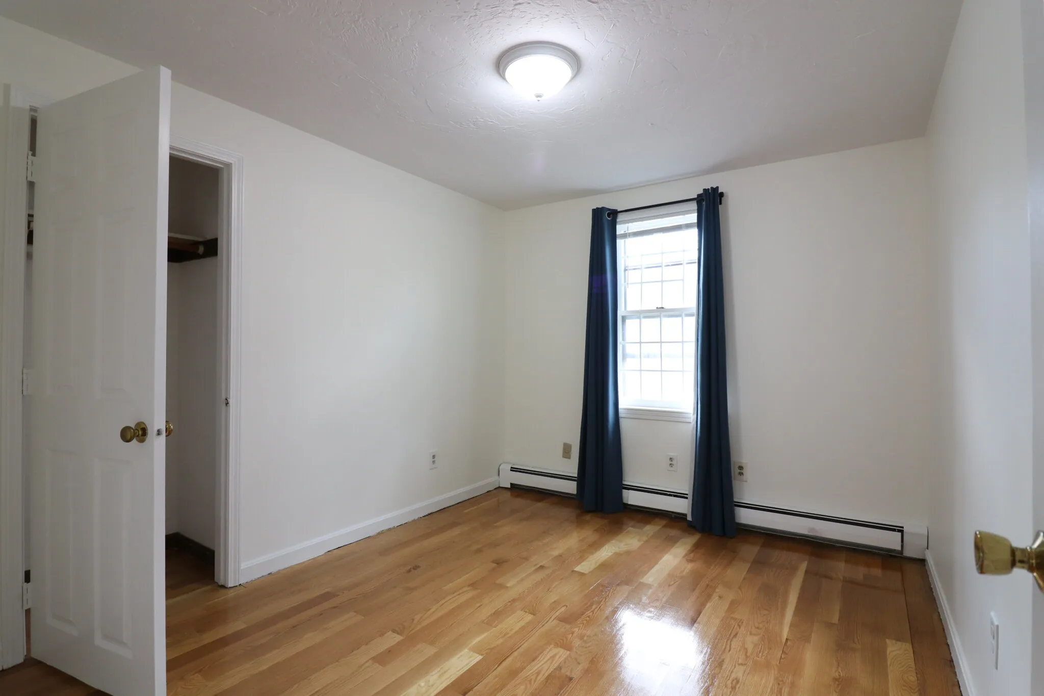 4 bed, 2 bath apartment for rent at 20 Eliot St Unit B, Chestnut Hill — photo 10 of 25