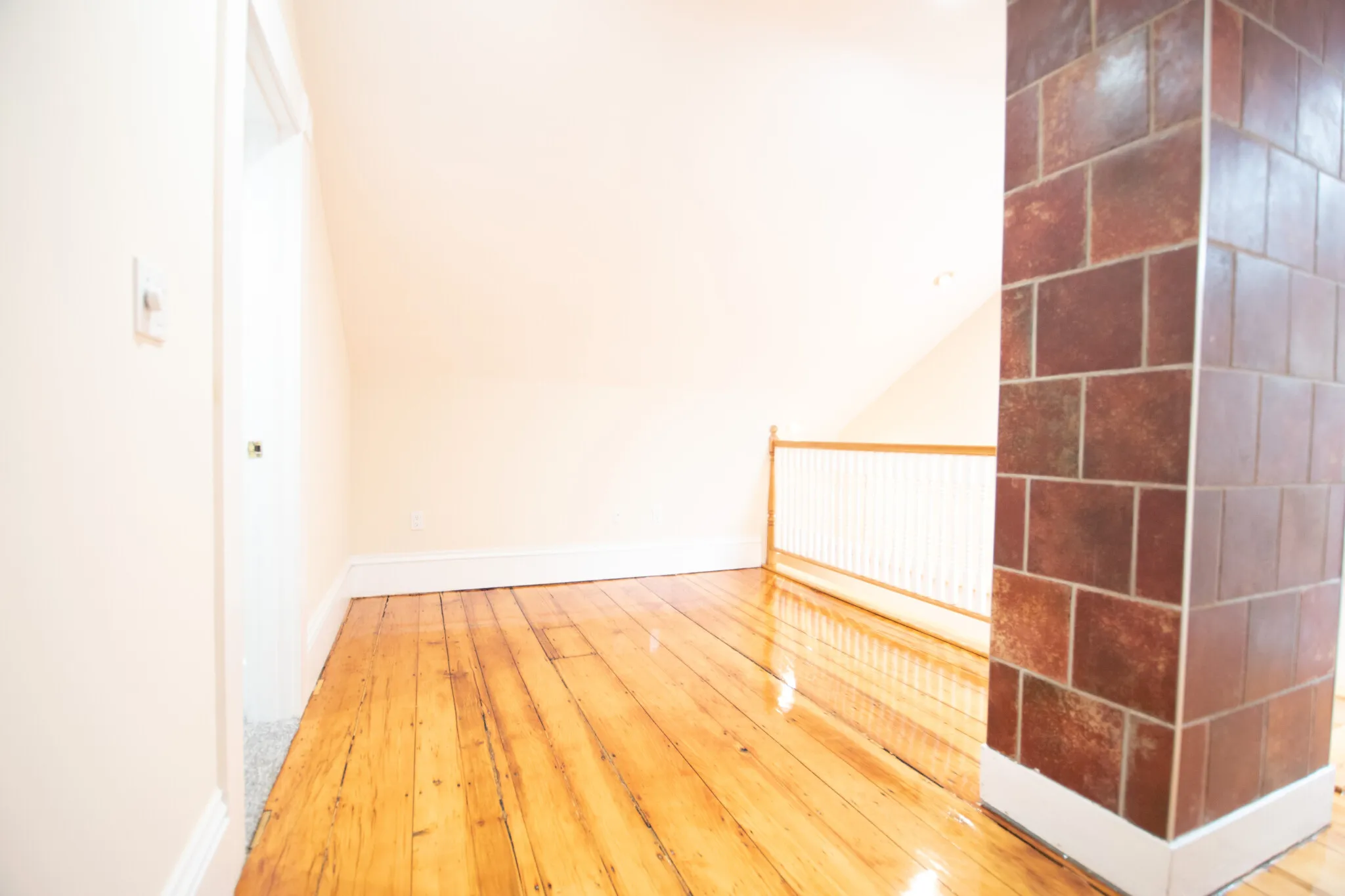 4 bed, 2 bath apartment for rent at 20 Ellery St Unit 2, Mid Cambridge — photo 4 of 8