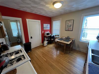 2 bed, 1 bath apartment for rent at 20 Ellington Rd Unit 2, Powder House Square — photo 10 of 22
