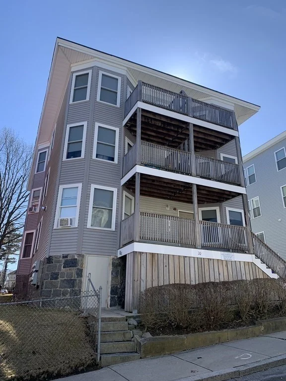2 bed, 1 bath apartment for rent at 20 Fairmount St Unit 3, Dorchester — photo 2 of 20