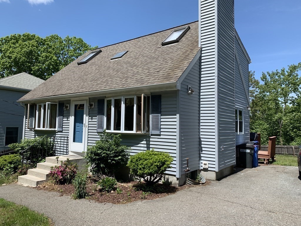 3 bed, 2 bath apartment for rent at 20 Fairview Ave, Cedarwood — photo 1 of 6