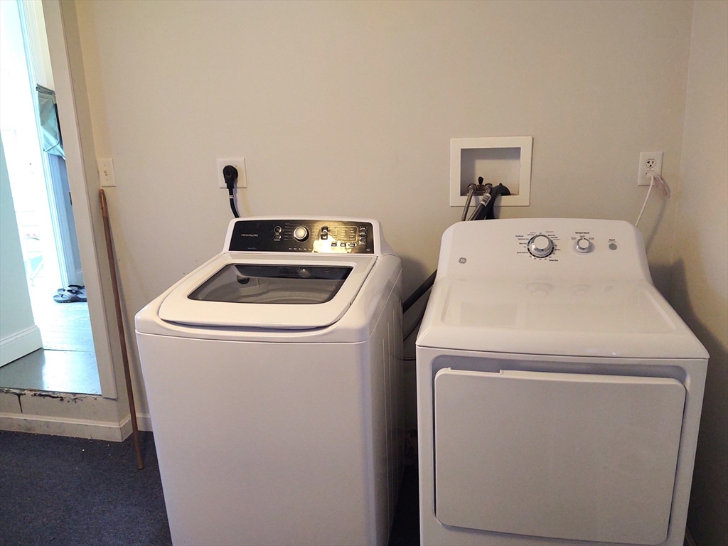 3 bed, 1 bath apartment for rent at 20 Fay Ct Unit B, Marlborough — photo 22 of 28