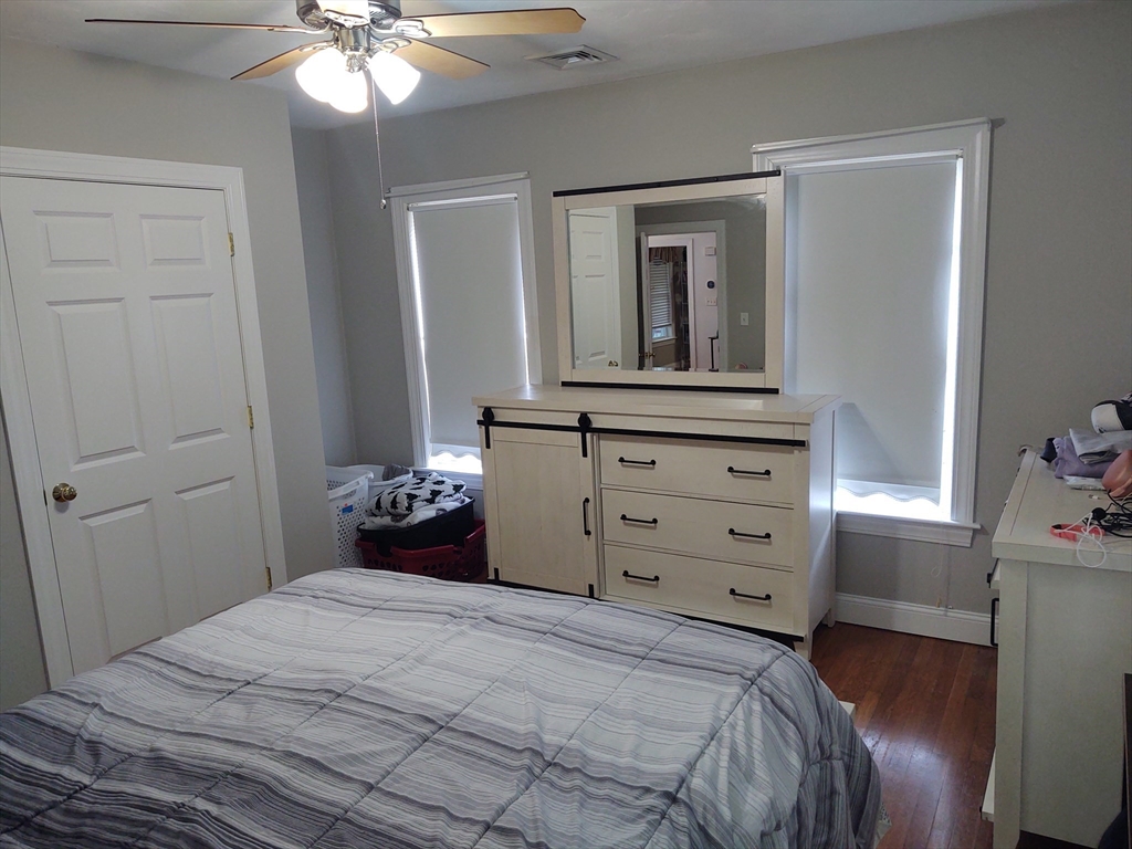 3 bed, 1 bath apartment for rent at 20 Fay Ct Unit B, Marlborough — photo 14 of 28