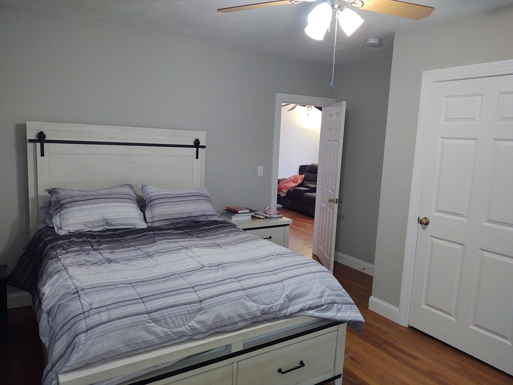 3 bed, 1 bath apartment for rent at 20 Fay Ct Unit B, Marlborough — photo 13 of 28