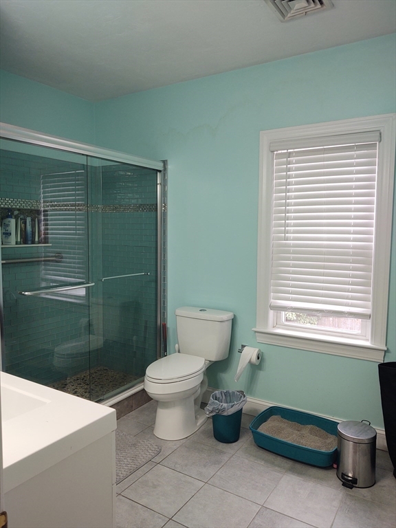 3 bed, 1 bath apartment for rent at 20 Fay Ct Unit B, Marlborough — photo 17 of 28