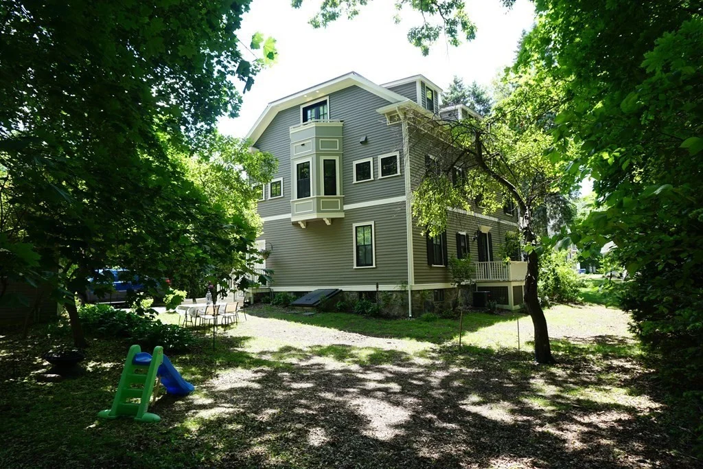 5 bed, 3 bath apartment for rent at 20 Fern St Unit A, Newton — photo 15 of 20
