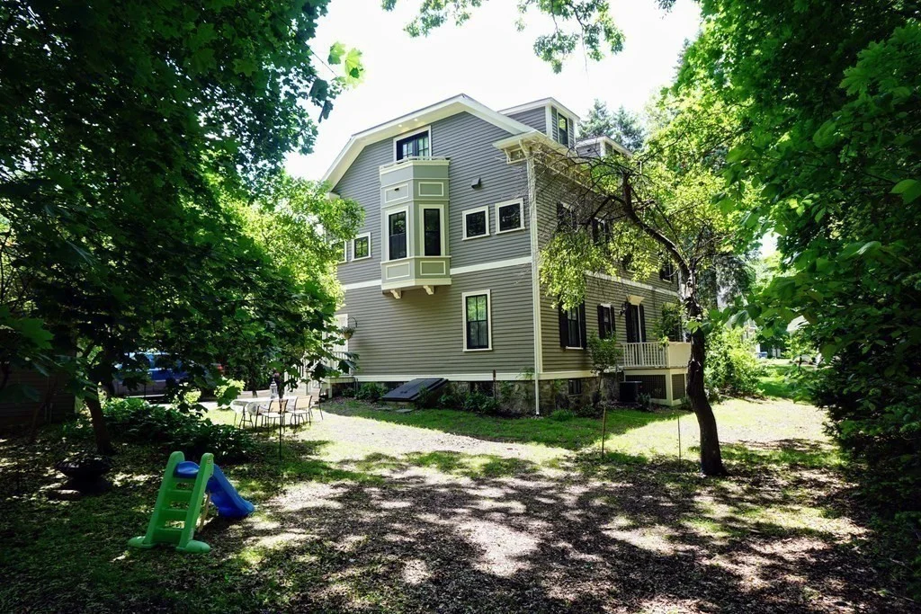 2 bed, 1 bath apartment for rent at 20 Fern Unit 1, Auburndale — photo 21 of 24