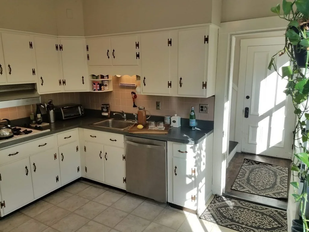 2 bed, 1 bath apartment for rent at 20 Fern Unit 1, Auburndale — photo 13 of 24