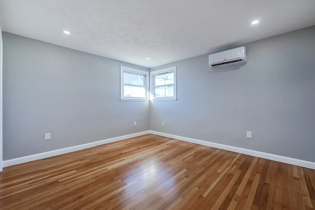 3 bed, 1 bath apartment for rent at 20 Festa Rd Unit 1, Revere — photo 17 of 30