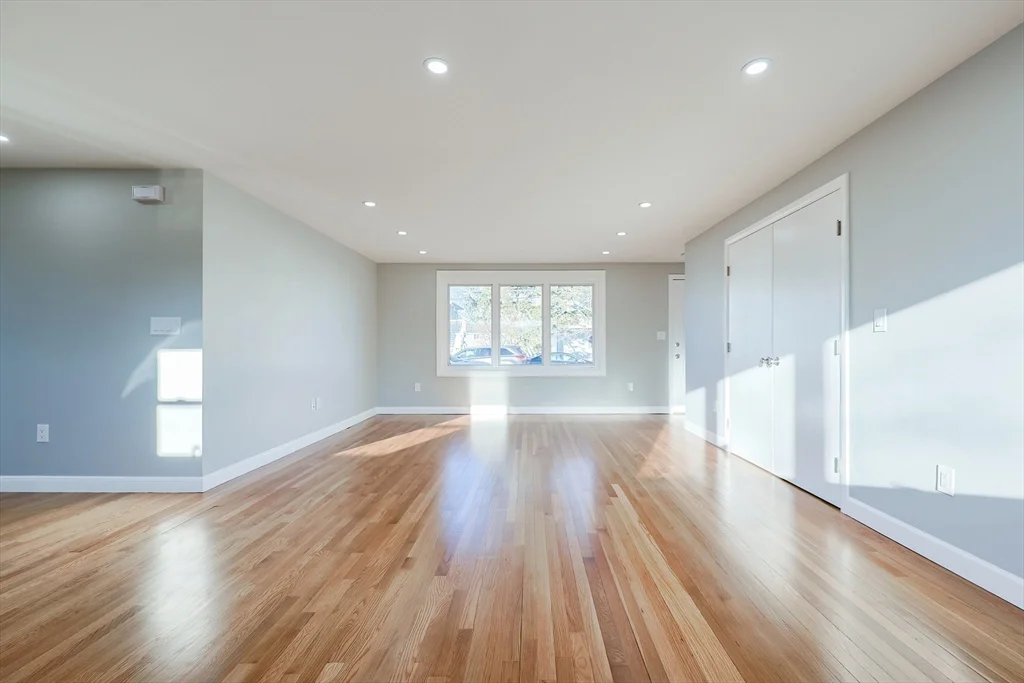 3 bed, 1 bath apartment for rent at 20 Festa Rd Unit 1, Revere — photo 8 of 30