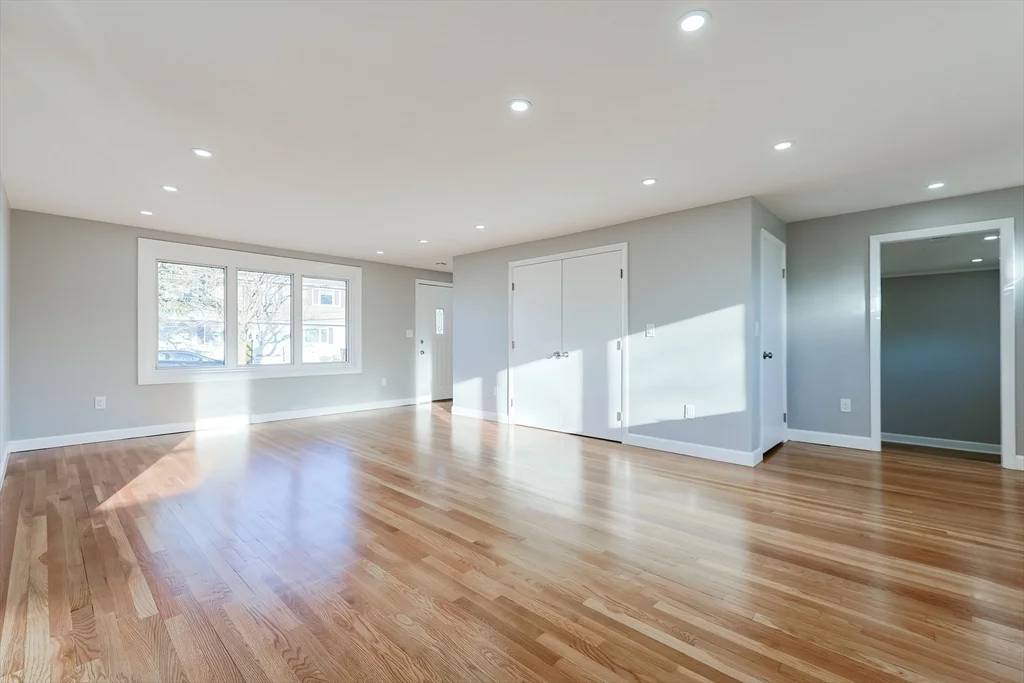3 bed, 1 bath apartment for rent at 20 Festa Rd Unit 1, Revere — photo 9 of 30