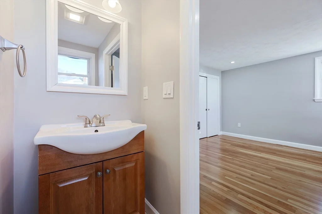 3 bed, 1 bath apartment for rent at 20 Festa Rd Unit 1, Revere — photo 14 of 30