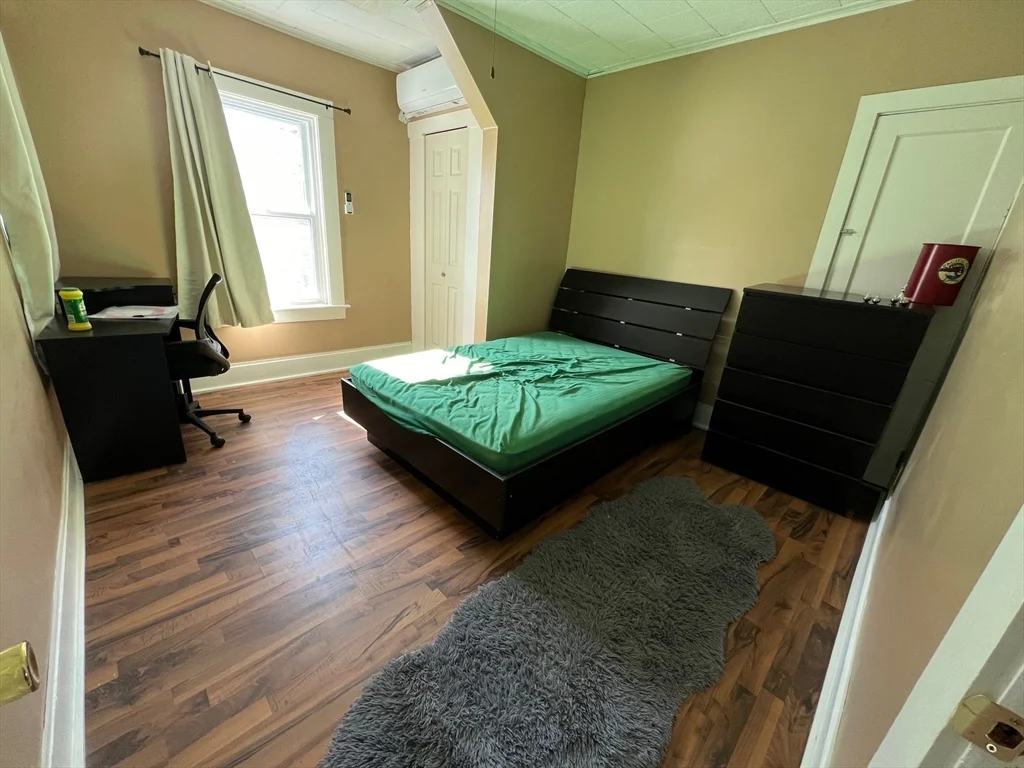 2 bed, 1 bath apartment for rent at 20 Florence St Unit 2, Worcester — photo 14 of 20