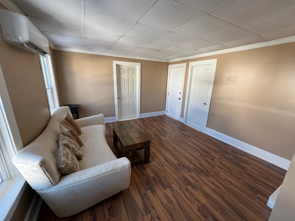2 bed, 1 bath apartment for rent at 20 Florence St Unit 2, Worcester — photo 12 of 20