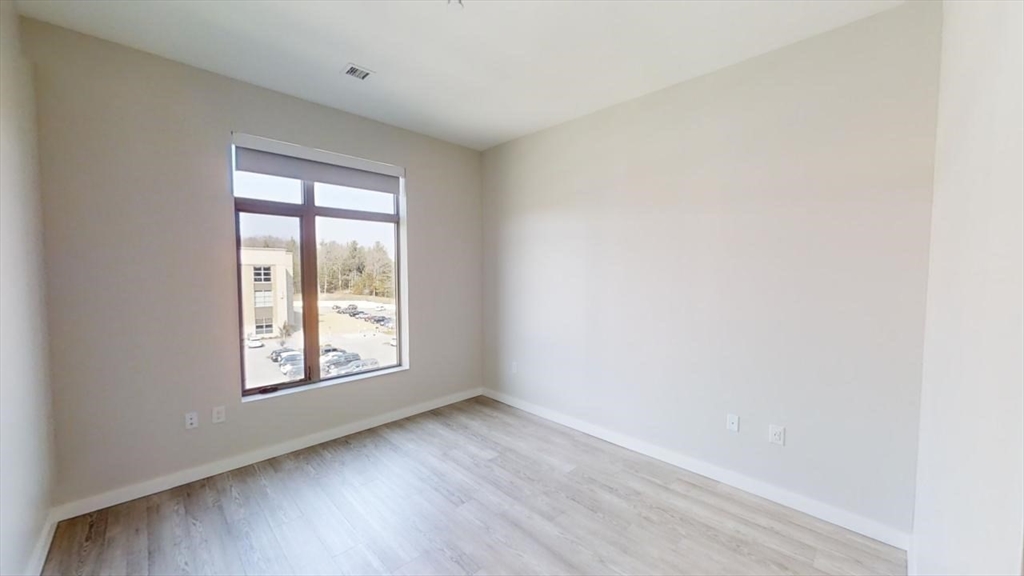 2 bed, 2 bath apartment for rent at 20 Fourth Ave Unit 309, Burlington — photo 18 of 30