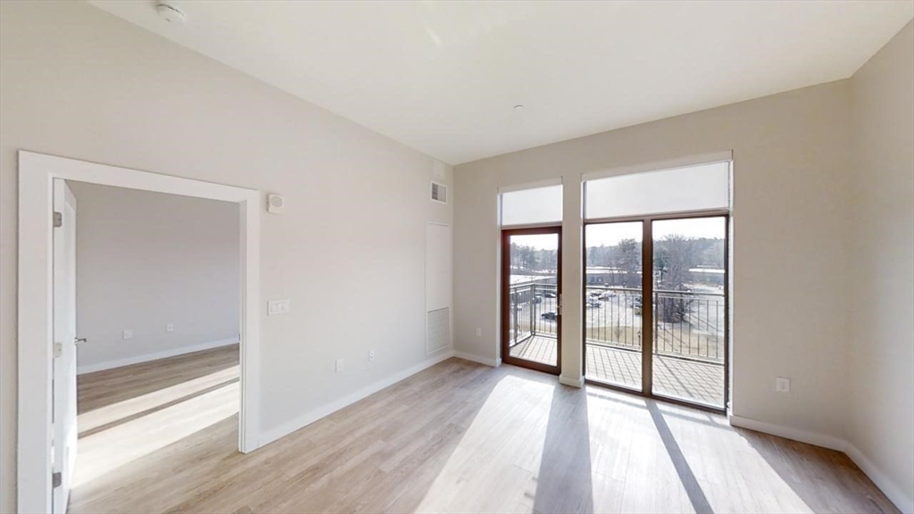 1 bed, 1 bath apartment for rent at 20 Fourth Ave Unit 511, Burlington — photo 5 of 20