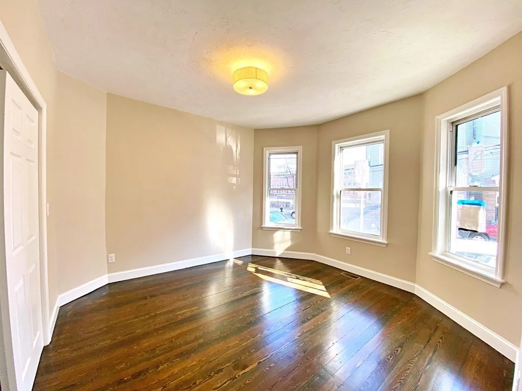 3 bed, 1 bath apartment for rent at 20 Frankfort St Unit 1, East Boston — photo 11 of 27