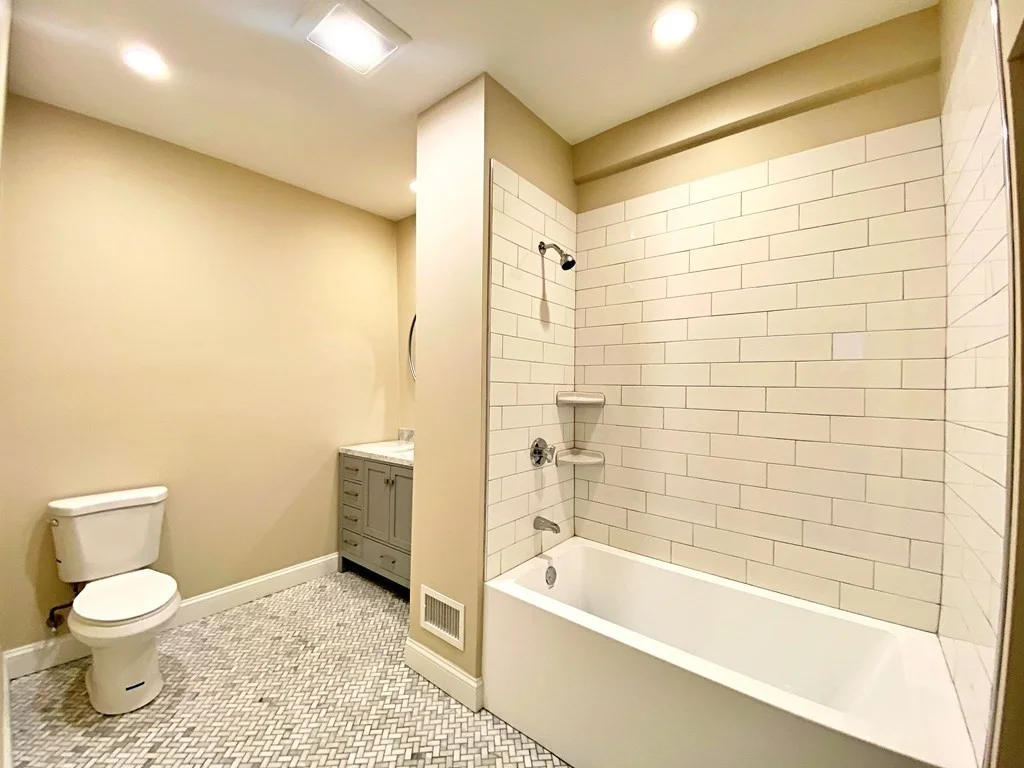3 bed, 1 bath apartment for rent at 20 Frankfort St Unit 1, East Boston — photo 18 of 27
