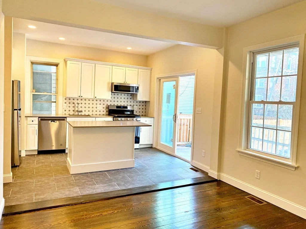 3 bed, 1 bath apartment for rent at 20 Frankfort St Unit 1, East Boston — photo 8 of 27