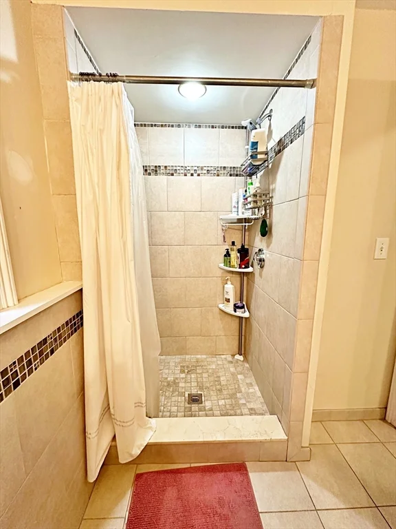 3 bed, 2 bath apartment for rent at 20 Frankfort St Unit 3, East Boston — photo 14 of 18