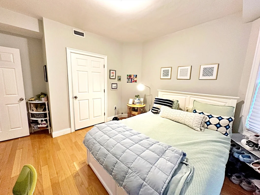 3 bed, 2 bath apartment for rent at 20 Frankfort St Unit 3, East Boston — photo 12 of 18