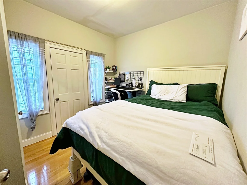 3 bed, 2 bath apartment for rent at 20 Frankfort St Unit 3, East Boston — photo 15 of 18