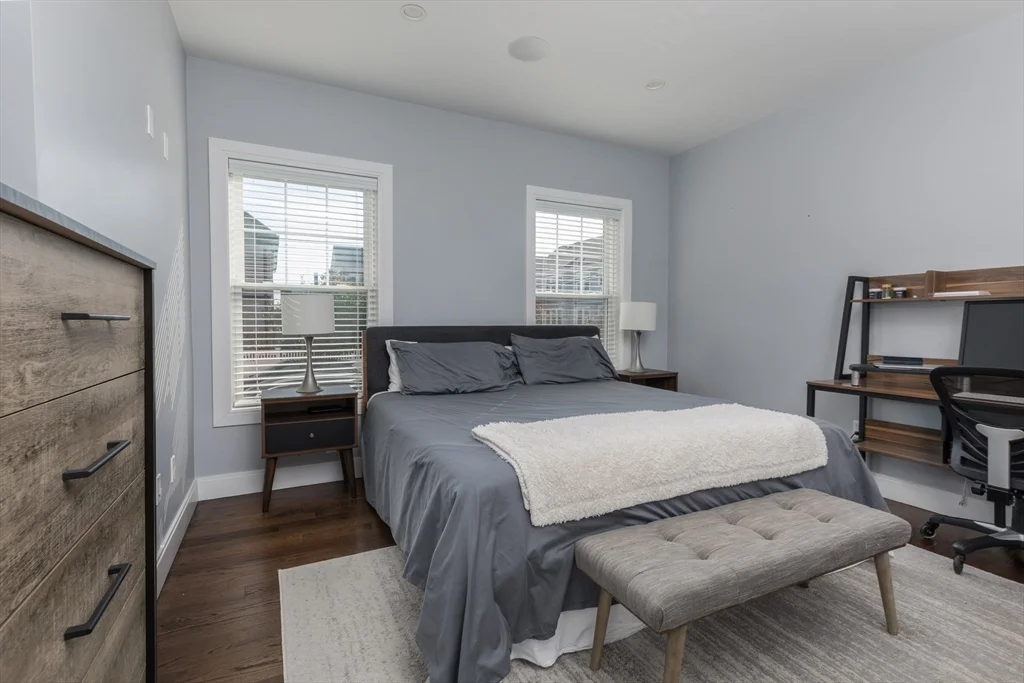 3 bed, 2 bath apartment for rent at 20 Fuller St Unit 2, Dorchester — photo 8 of 21