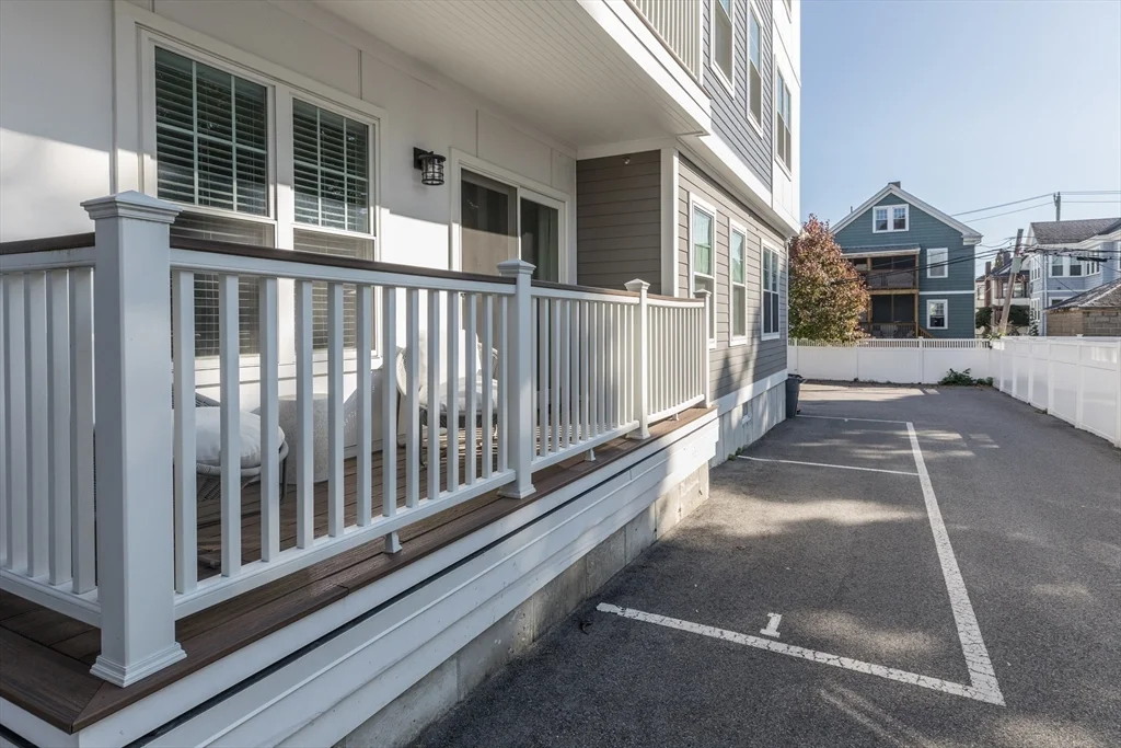 3 bed, 2 bath apartment for rent at 20 Fuller St Unit 2, Dorchester — photo 19 of 21