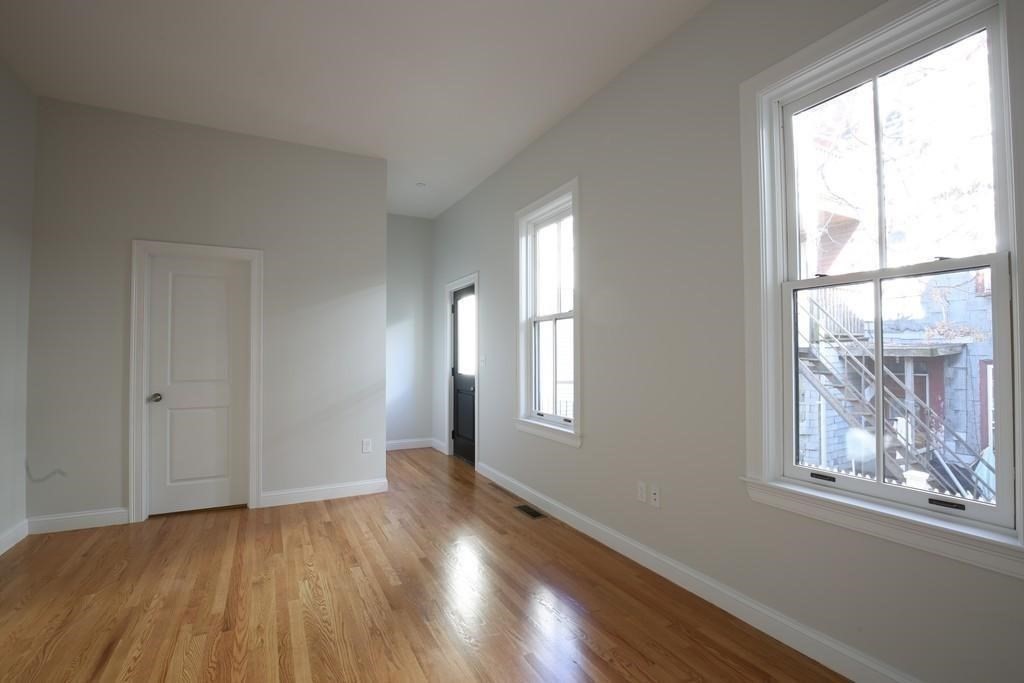 4 bed, 3 bath apartment for rent at 20 George St Unit 1, East Somerville — photo 2 of 10
