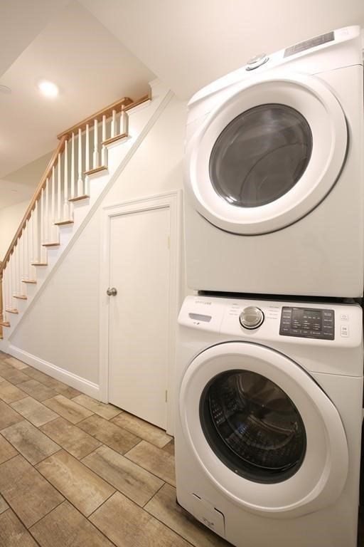 4 bed, 3 bath apartment for rent at 20 George St Unit 1, East Somerville — photo 9 of 10