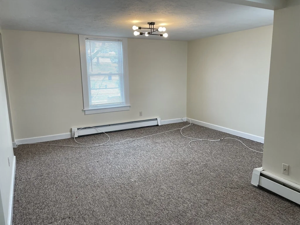 1 bed, 1 bath apartment for rent at 20 Gibbon St Unit 2R, Marlborough — photo 5 of 8