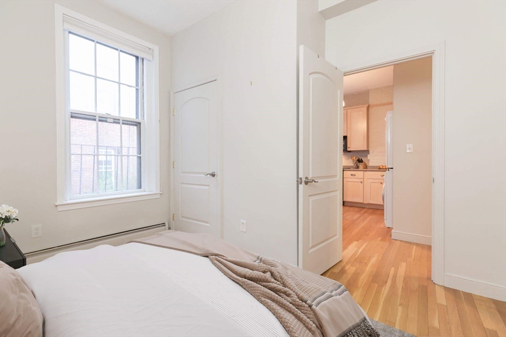 2 bed, 1 bath apartment for rent at 20 Gray St Unit 4, South End — photo 8 of 12
