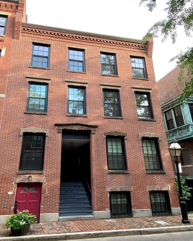 2 bed, 1 bath apartment for rent at 20 Gray St Unit 4, South End — photo 11 of 12