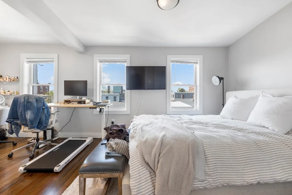 4 bed, 3 bath apartment for rent at 20 Grimes St Unit 1, South Boston — photo 10 of 15
