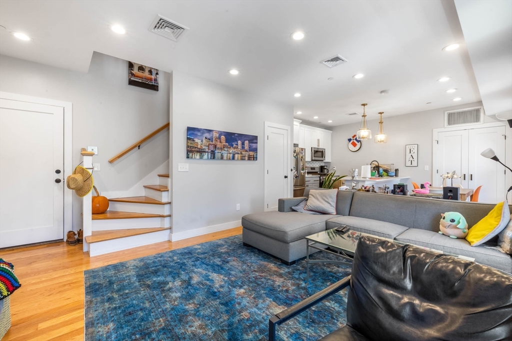 4 bed, 2 bath apartment for rent at 20 Grimes St Unit 3, South Boston — photo 1 of 16