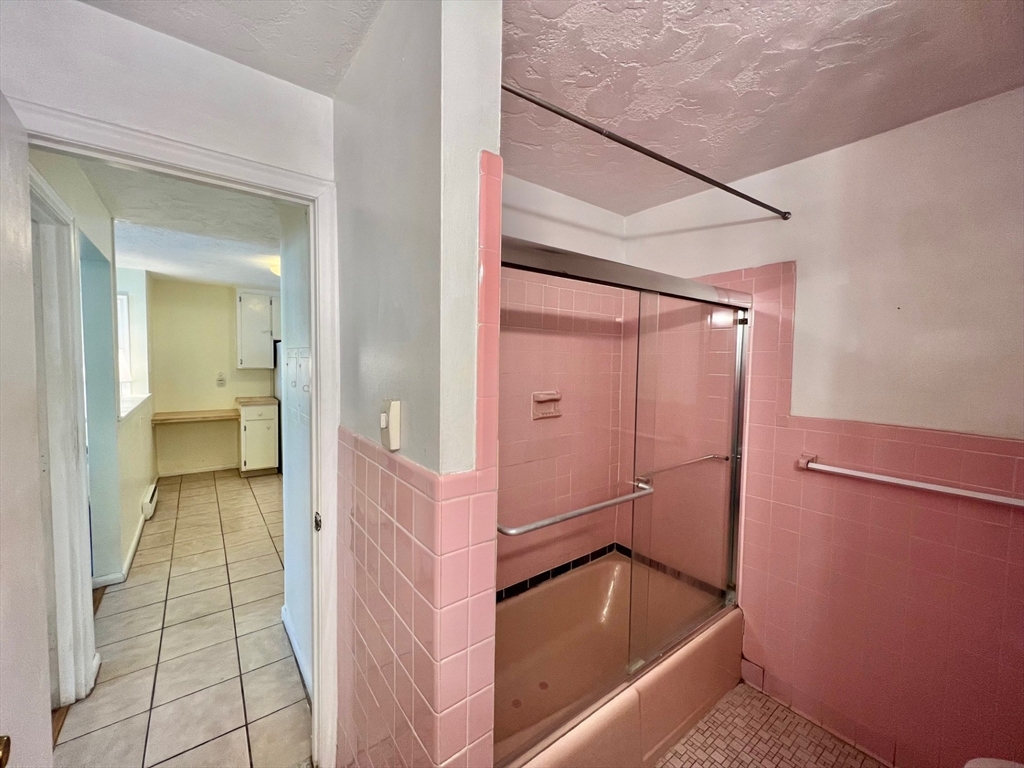 1 bed, 1 bath apartment for rent at 20 Hamilton Rd Unit 201, Arlington — photo 9 of 21