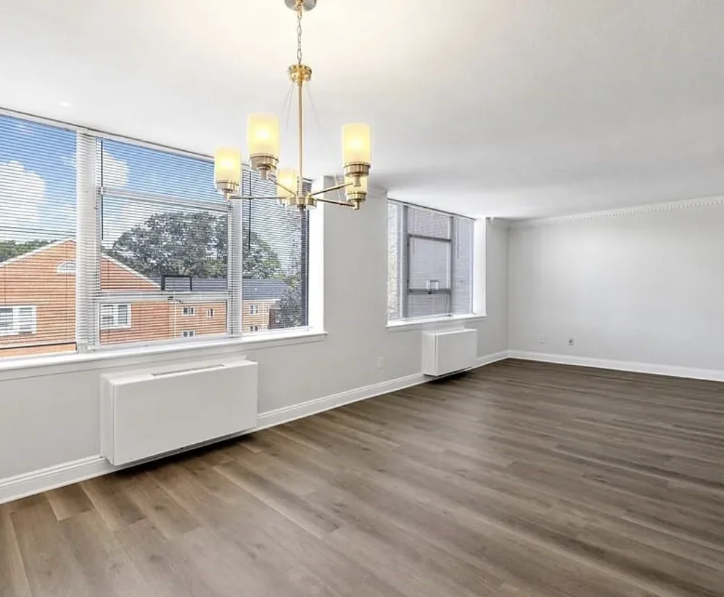 2 bed, 2 bath apartment for rent at 20 Hammond Pond Pkwa Unit 305, Chestnut Hill — photo 11 of 19