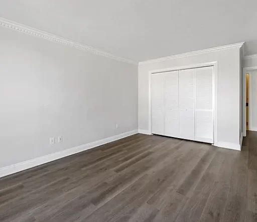 2 bed, 2 bath apartment for rent at 20 Hammond Pond Pkwa Unit 305, Chestnut Hill — photo 10 of 19