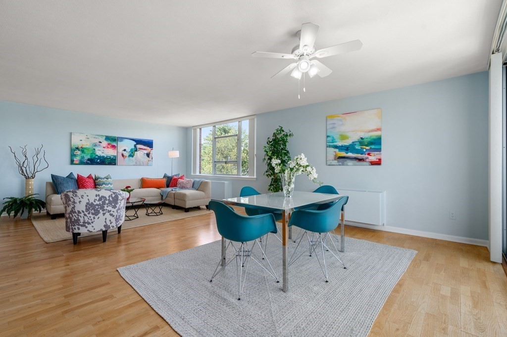1 bed, 1 bath apartment for rent at 20 Hammond Pond Pkwa Unit 308, Chestnut Hill — photo 10 of 14