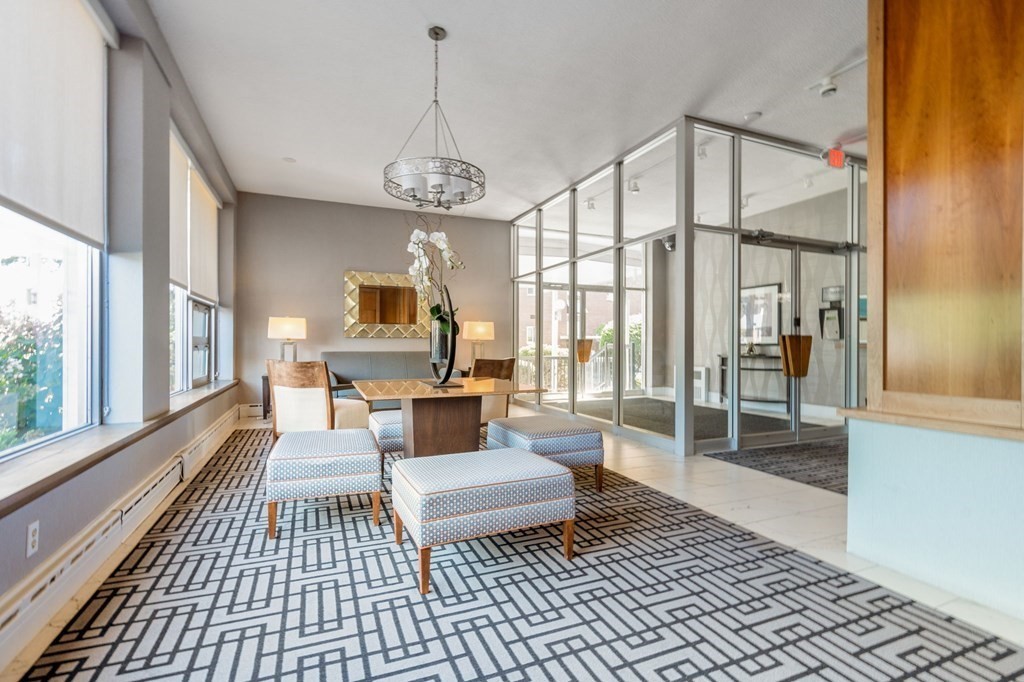 1 bed, 1 bath apartment for rent at 20 Hammond Pond Pkwa Unit 308, Chestnut Hill — photo 5 of 14