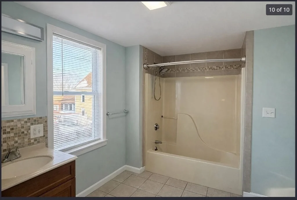 1 bed, 1 bath apartment for rent at 20 Hanson St Unit 1, Salem — photo 10 of 10