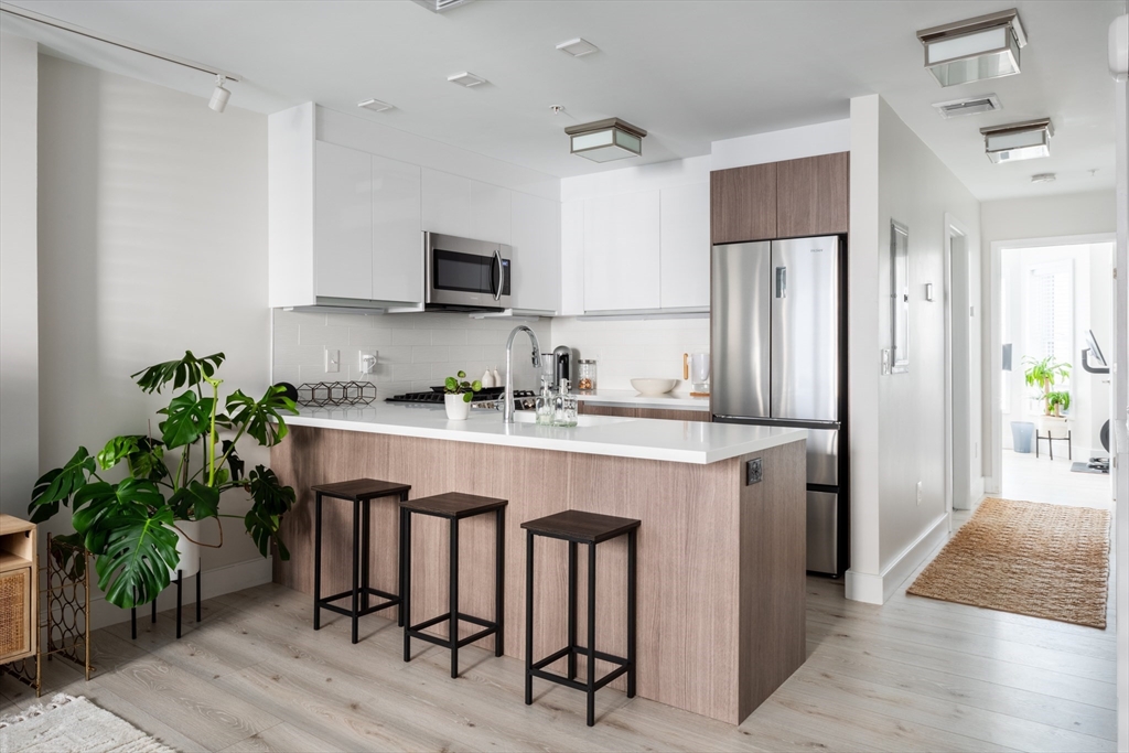 1 bed, 1 bath apartment for rent at 20 Haynes St Unit 201, East Boston